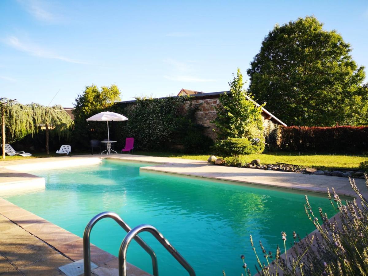 La Morgiane Bed and Breakfast Saint-Germain-les-Vergnes Εξωτερικό φωτογραφία
