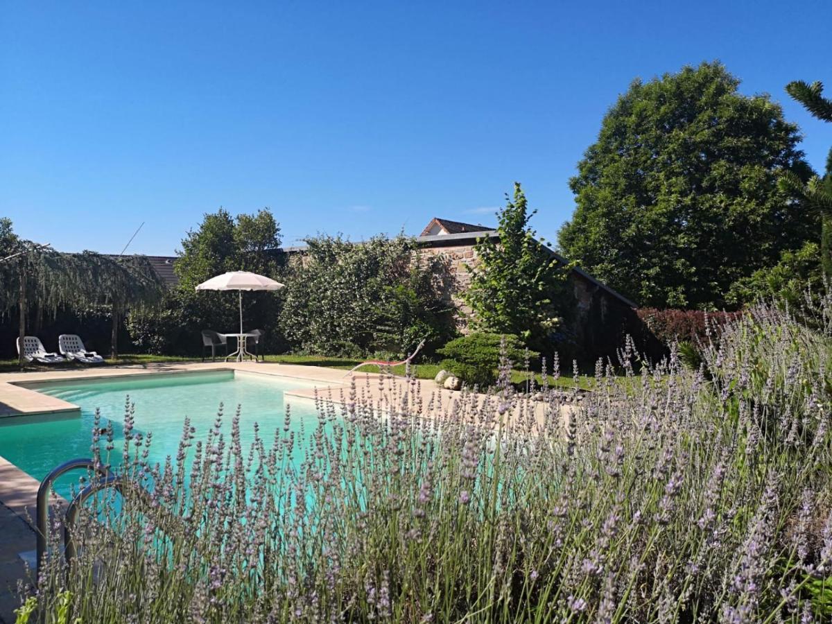 La Morgiane Bed and Breakfast Saint-Germain-les-Vergnes Εξωτερικό φωτογραφία